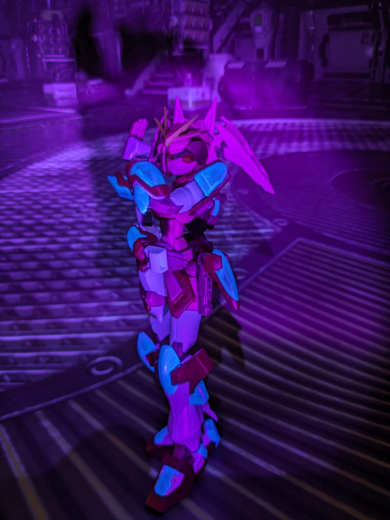 っとJOJOポーズで神目(キメ)させて頂きまつ!