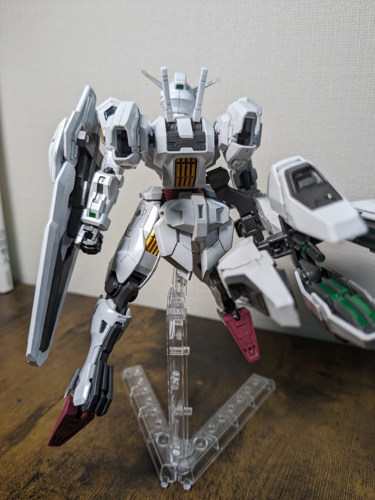 ヴァリアブルロッドライフルを仮組みした後に分解しようとしたら接続部が折れかけました。皆さんご注意ください。