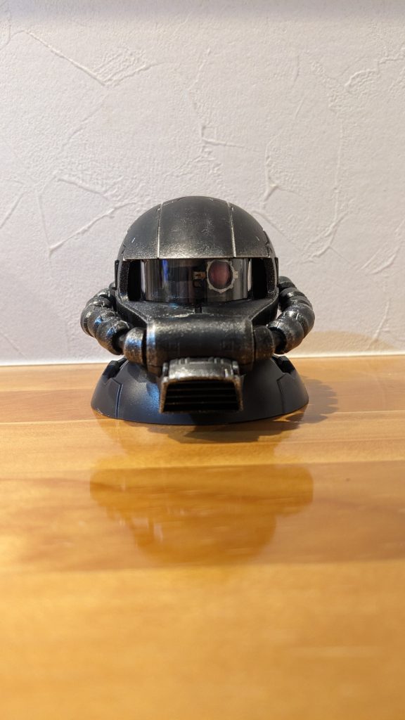 スミ入れにはシルバー、チッピングもシルバーという短絡的な仕上げ(笑)ですが！これはこれでトーンが統一されていて、なんか良い感じなのです(笑)