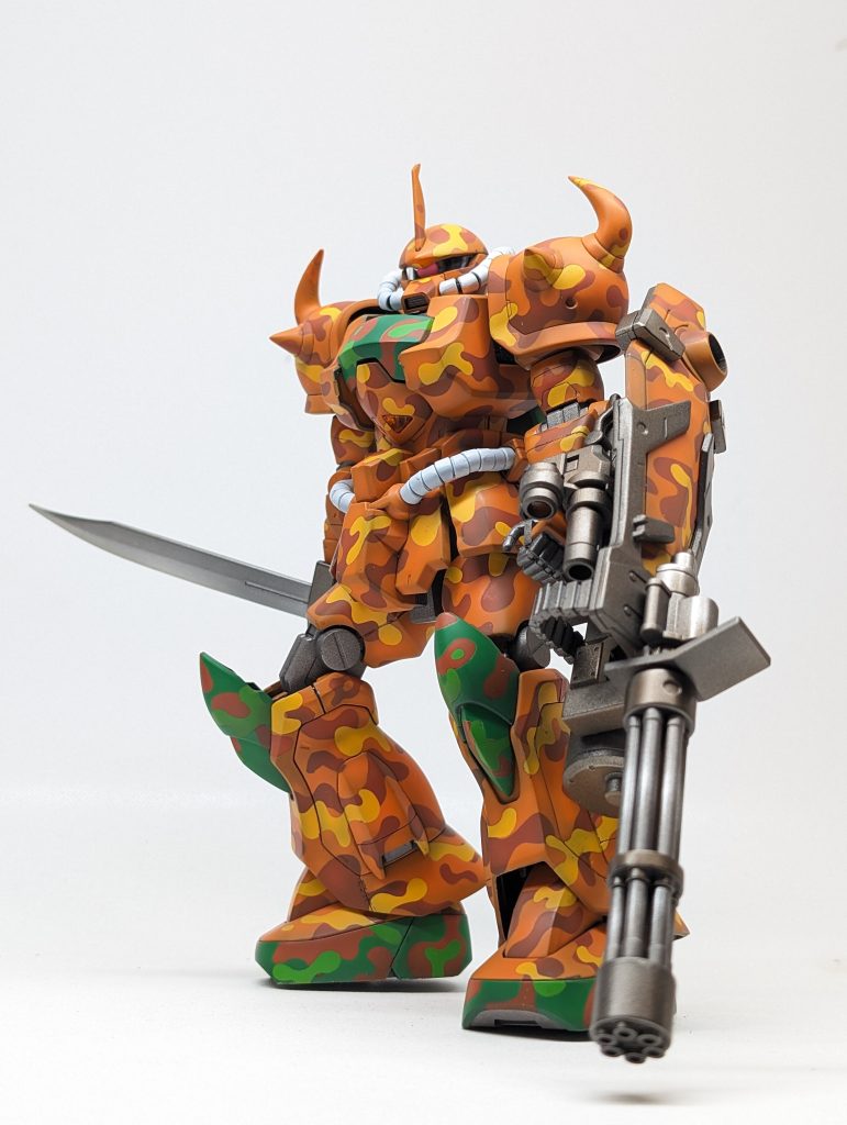 グフカスタム　MITSUWAカラー迷彩–2枚目/制作者：いっちん