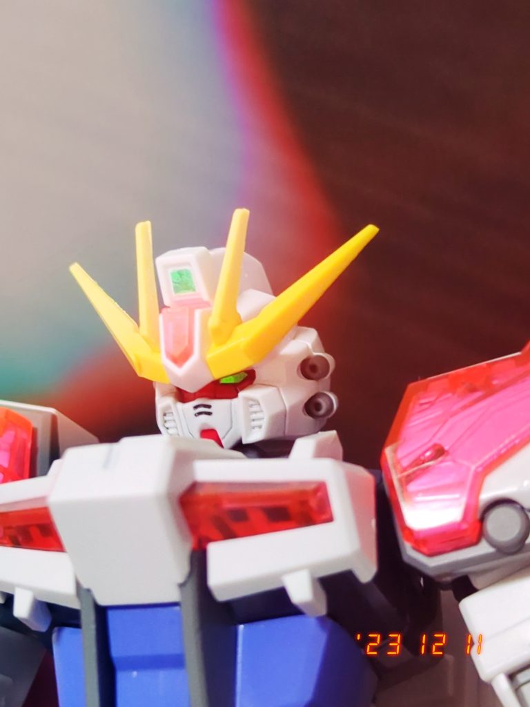 カメラアイシールは自作です