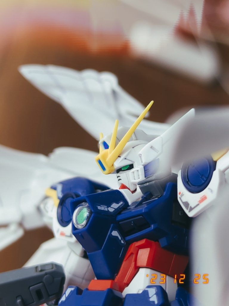 耳はウイングewの白のパーツをつけてます