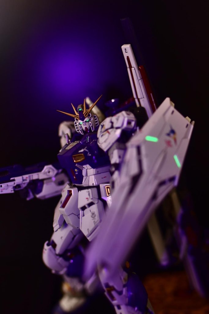 いつか最近発売になったファーストロットver.を買いがてら実物大νガンダム立像を見に行きたいものです。ここまで御覧いただきありがとうございます。重ねて本年中は多数の閲覧ありがとうございました。皆様良いお年をお過ごし下さい。