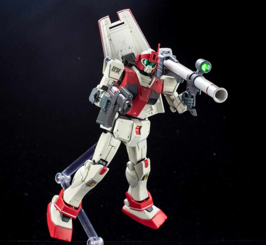 その後は、ミサイルポッドをパージしてバズーカとライフルの2本装備で突っ込んでいくイメージです