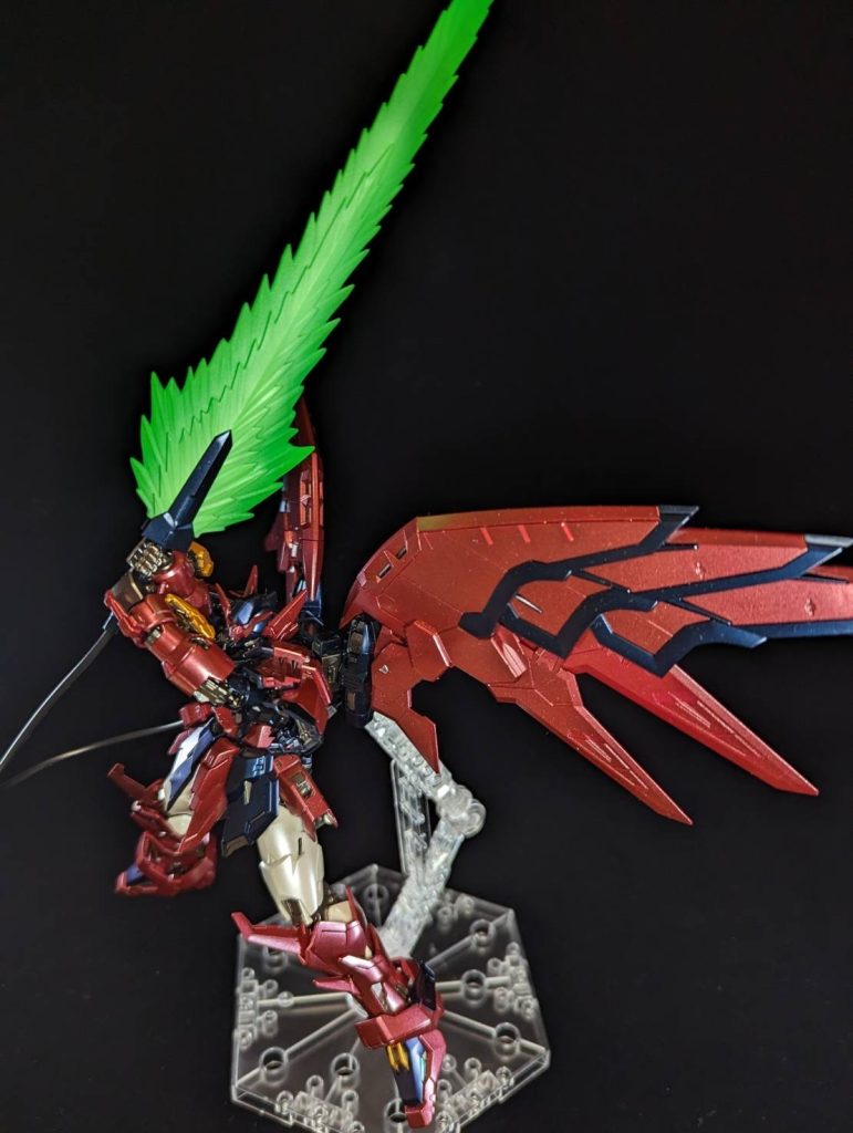 今回初めてのビームサーベルのグラデ塗装に挑戦してみましたもう少し強めにグラデかけても良かった気がしますね