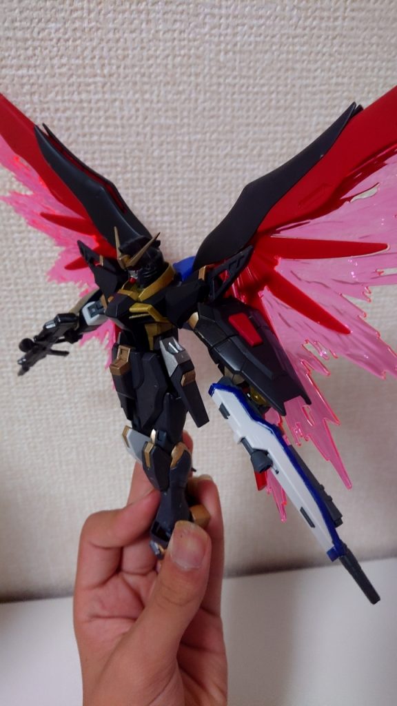 決めポーズはストフリっぽいやつです。