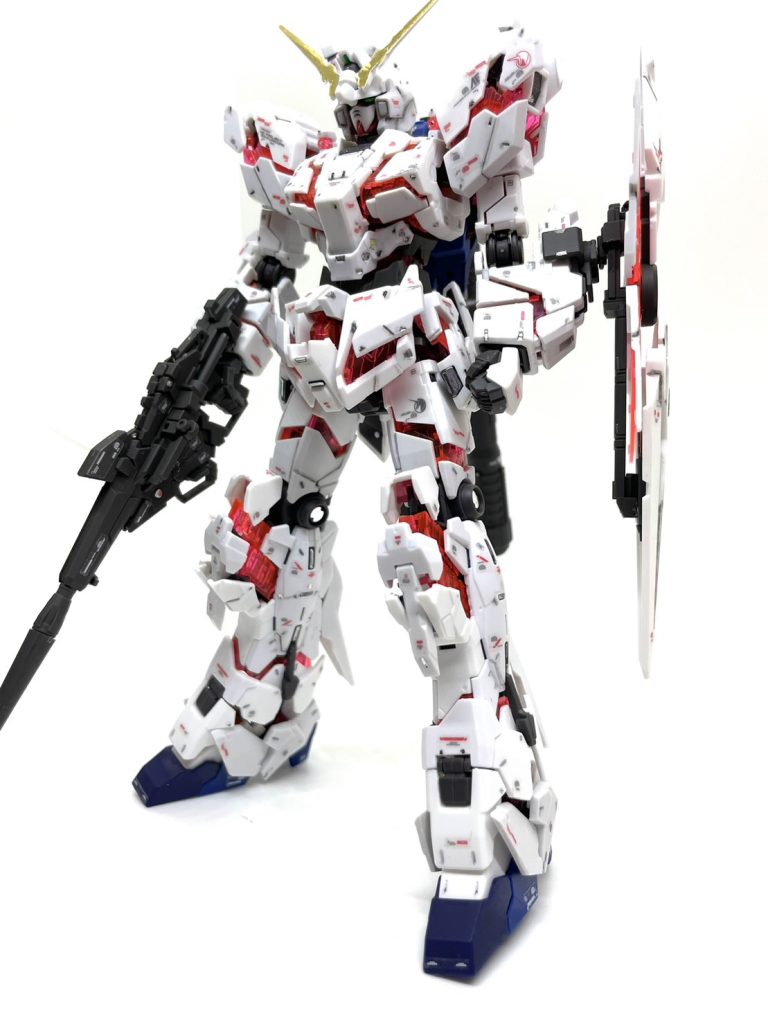 積みプラでだいぶ温めていました笑成型色のつや消しです!