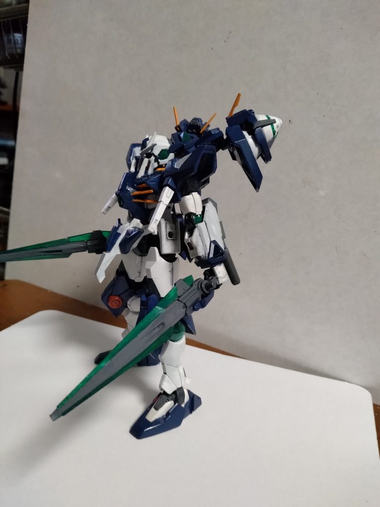 HGダブルオー–5枚目/制作者：サト