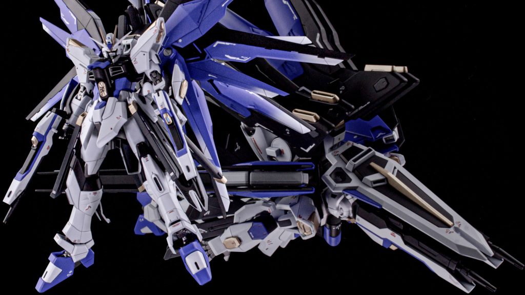 HGストフリ＋HGフリーダム＋αで最強機体を想像してミキシングしてみました。