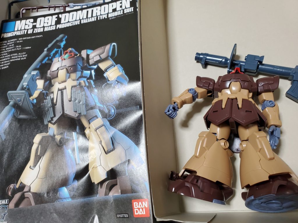 一時期はぱち組ジャンク品がけっこうお買い得に並んでたので買ってきては塗り替えて遊んでました