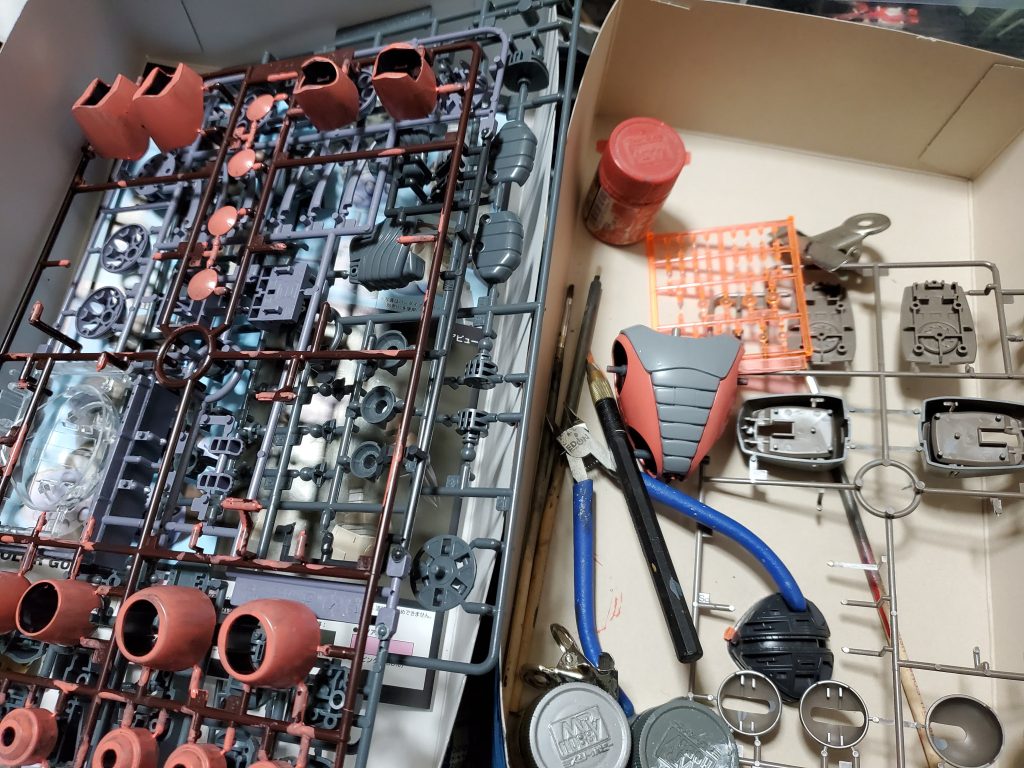 いつものようにランナー直塗りからのぱち組仕様です