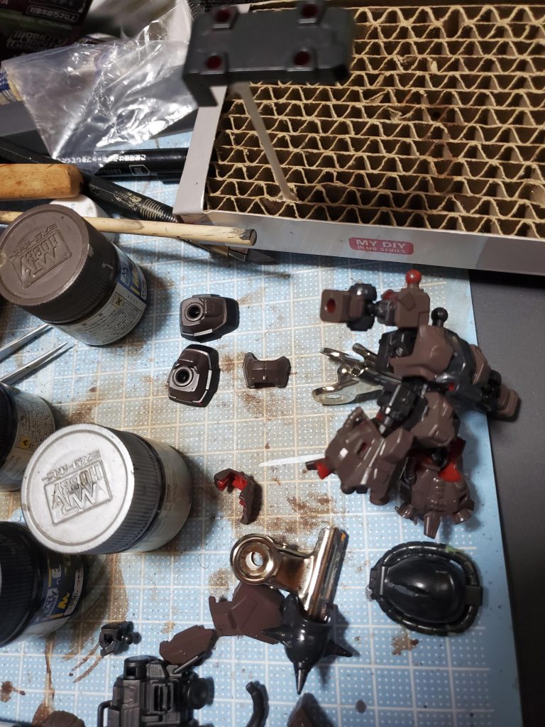 食玩モビリティジョイント筆塗りリペイント–2枚目/制作者：英吉