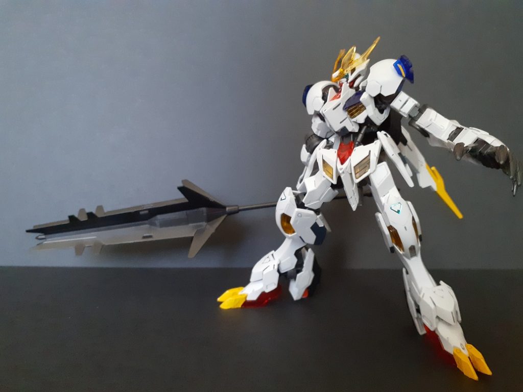 とは言えクリアパーツが少なすぎてあまりソリッドクリア感がないかも。