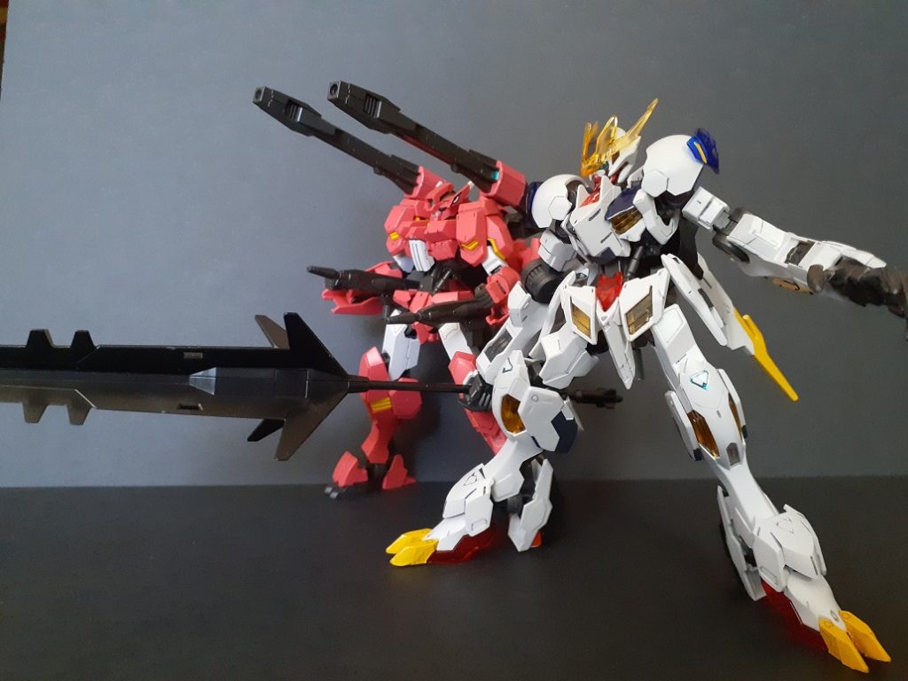 放映当時は全然食指が動かなかったのですがスパロボ30のDLCのおかげで手を出しました。