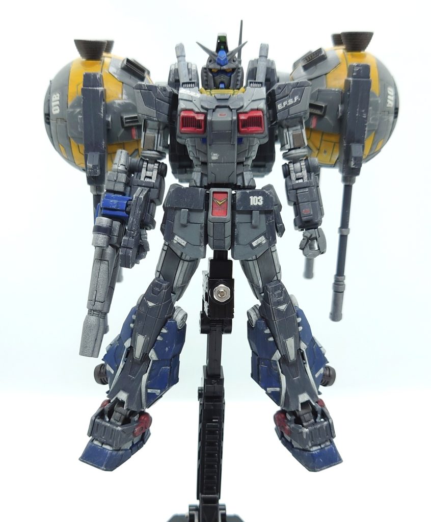 今回は珍しく塗装ムラが酷く、それを補うためにまた汚すはめに…でもジムジャグラーみたいのを作ってみたいと思っていたので、その念願が叶った作品なので個人的には大満足しています😂今年も残すところあと僅か…、少し早いですが皆様よいお年をお迎え下さい!💪✨ここまでご覧下さりありがとうございました!