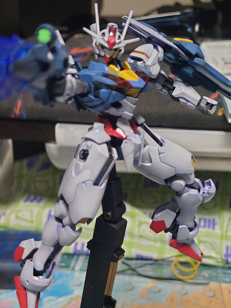 ポーズの付け方は絶望的にセンスが有りません。