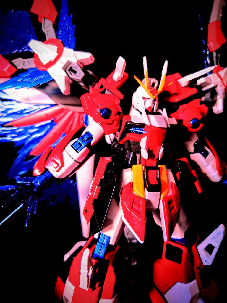 腰にGNドライブを付けているのでトランザムもできるかな〜と(画像加工したらそれっぽく出来ただけ)