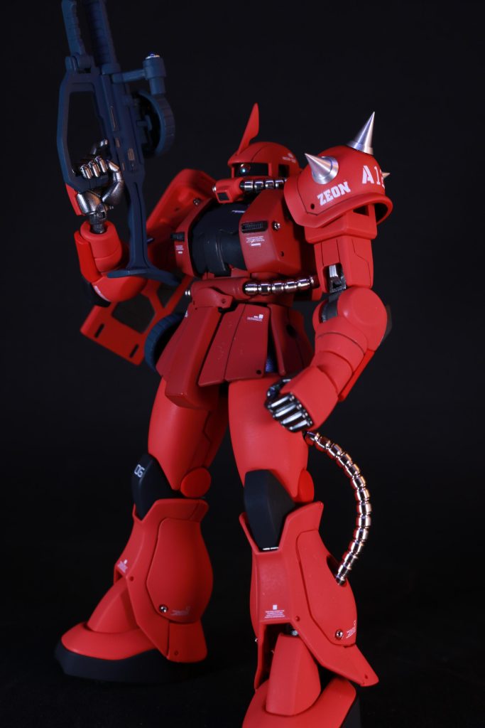 トップコートは水性のプレミアムトップコートをエアブラシで吹いています。ザクはシンプルが故に悩みます。そこがまた楽しいですね。それではまた～。