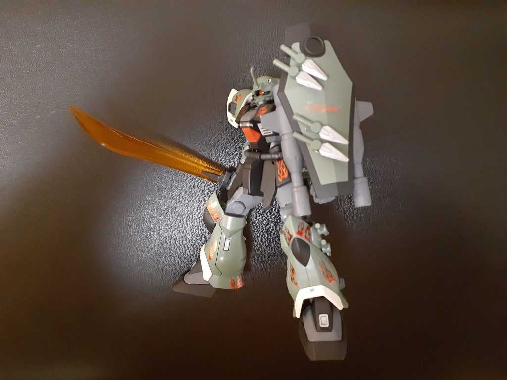 やっぱりヒートサーベルが似合います