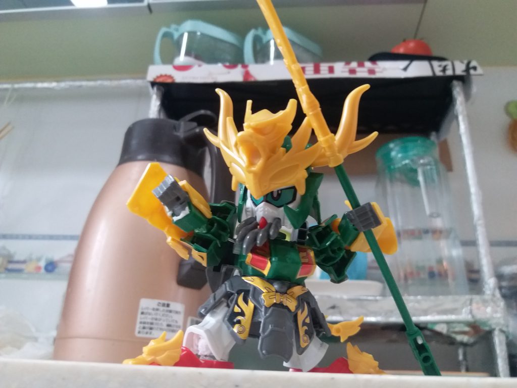 三国伝 関羽ガンダム–5枚目/制作者：LUNLUN（邪道可動）