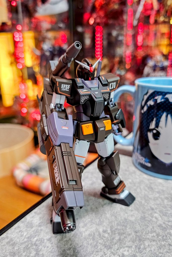 ブラウンに白デカールが映えてるかと。