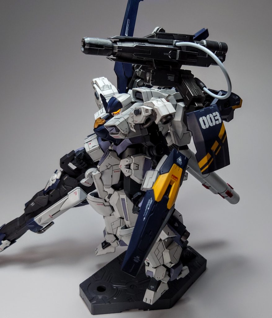 左サイドはシールド系チュチュデミトレーナーの銃用のワイヤーがルブリスソーンの銃にポン付けで取り付けられたのは感動しました