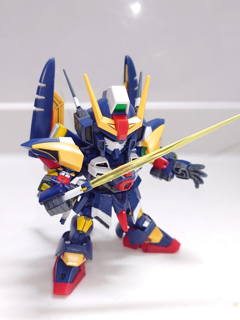 ビームサーベル装備!Gジェネ好きなのでクロスシルエットのラインナップはすごく嬉しいんですが、新作以外お店で見る事がほぼないですね😅