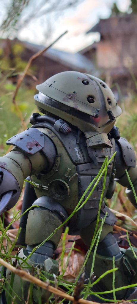 陸型アッガイ–3枚目/制作者：ねる