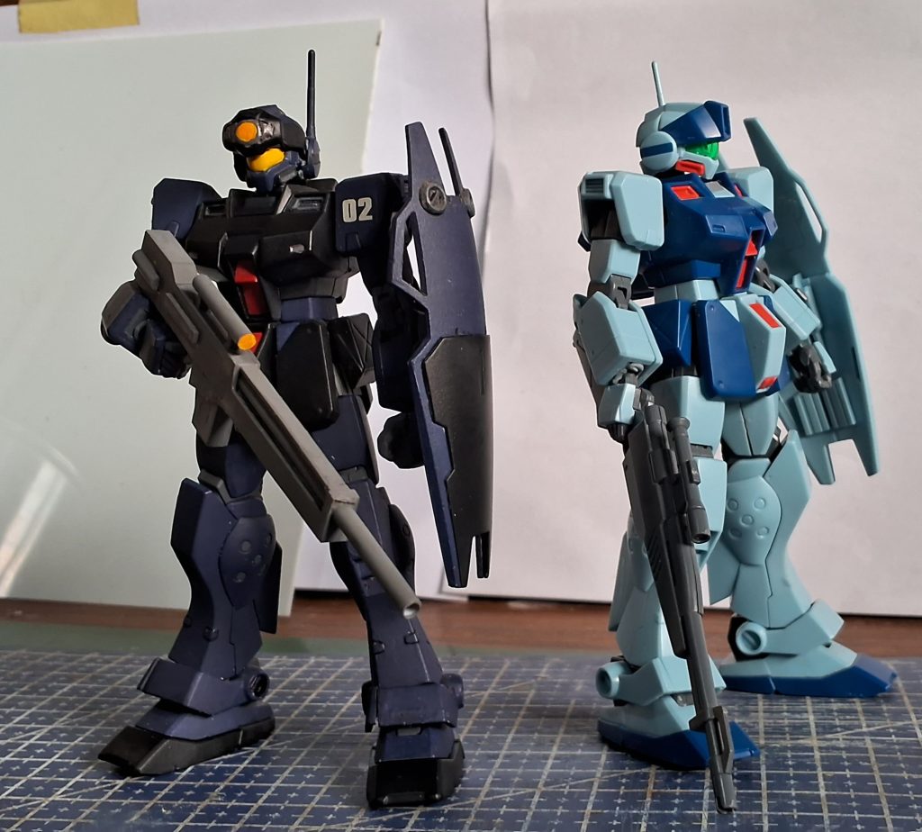 This is a photo side by side with the regular HGUC Jim Sniper II. 