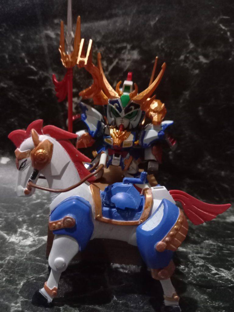 馬は乗り位置に鞍をつけて固定できるように改造してます。シール廃止で全塗装。目玉は鉄血の流星号より。