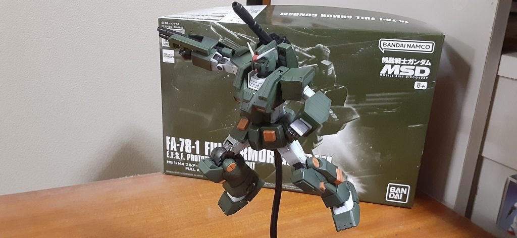 旧キットのボックスアート参考に。昔のガンプラCMのフルアーマーがめちゃカッコいいんですよね。それにも影響されましたw 旧キットも作りたいなー