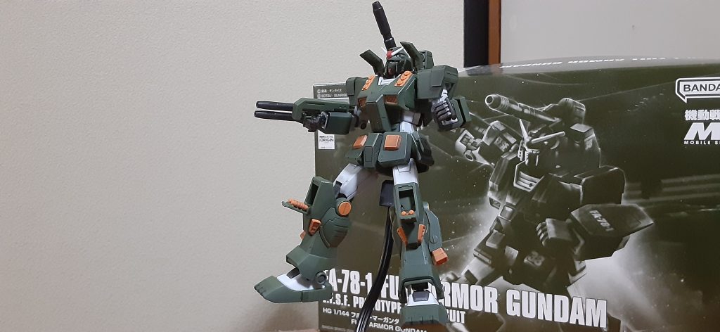 もしかしてヘビーアームズとかの重武装のミサイルモリモリ機体の先駆てこれなんですかね？だとしたらかなり影響力ある機体ですね。デュエルのアサルトシュラウドとかアナザーにもフルアーマー出てくるし、バルバトスの第六形態もアーマー付けてるし。
