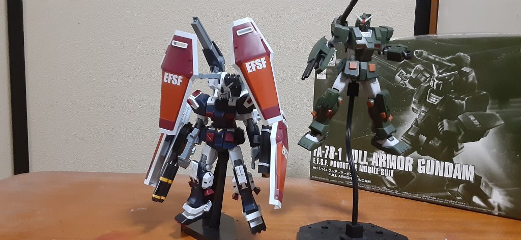 最後はサンダーボルト版と、以上ありがとうございました。サンボルも合わせ目消して部分塗装して仕上げたいな。やっぱりこれもカッコいい。