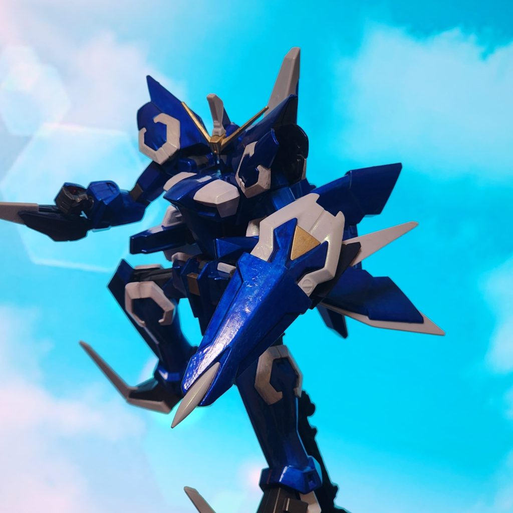 一応、下地にシルバー、青の部分はーはクリアブルーで塗ってキャンディにしたかったのですが、やはり筆塗りだとなかなか上手く行きませんでした。