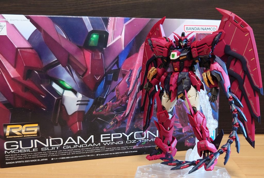 RGガンダムエピオン–2枚目/制作者:隠れ蓑