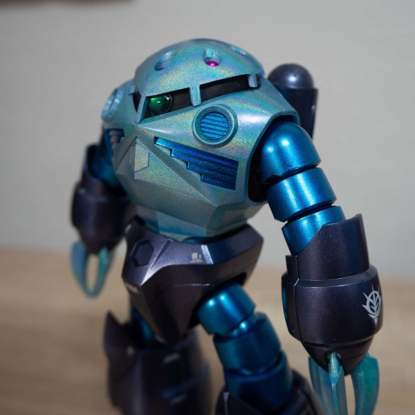 HGズゴック　ホロブルー仕上げ