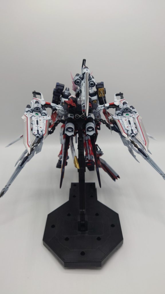 アストレイレッドドラゴン　イクサ–4枚目/制作者：ノルン