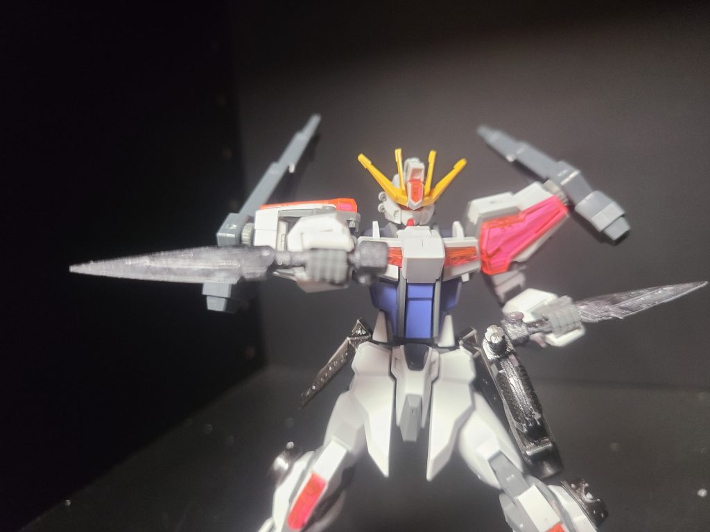 アーマーシュナイダー風にダガーを構えてみました!一応色塗りディティールアップしてる数少ない武装です。
