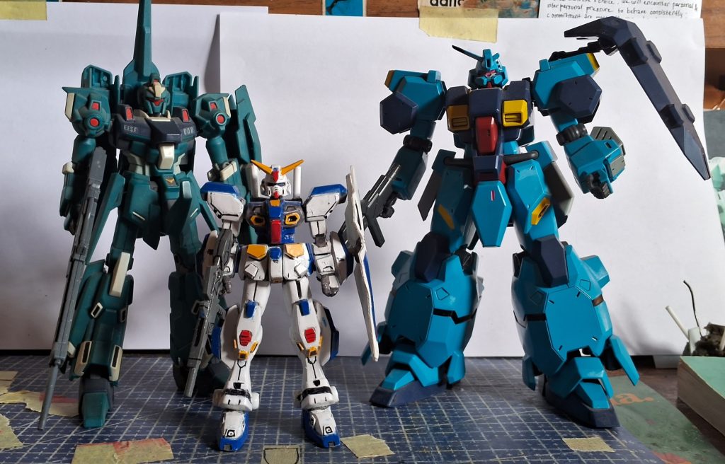 1/144 ガンダムF90とHGUCリゼル、グスタフ・カールを比べてみると、この二人はF90の護衛部隊としては完璧に見えますね