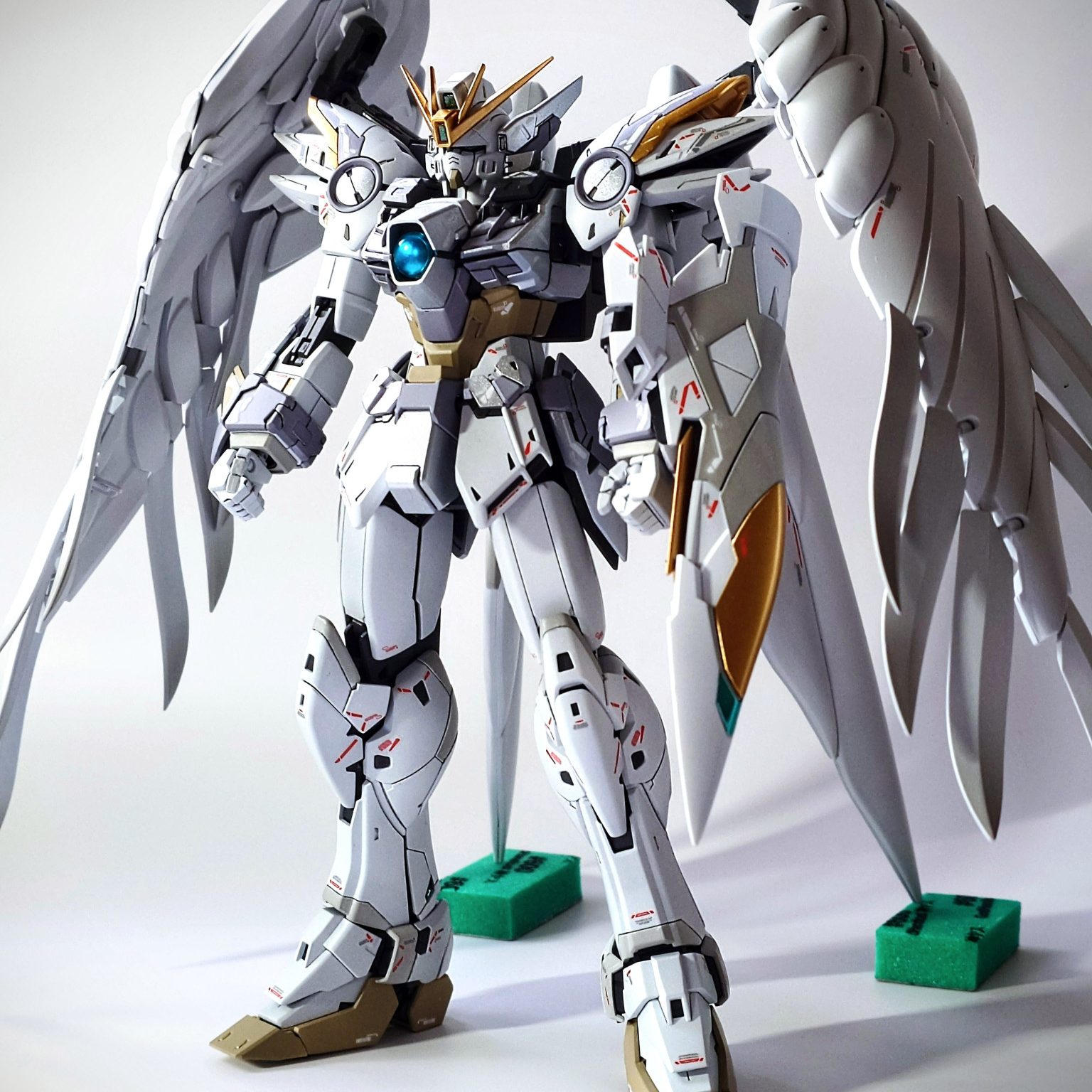 MG ウイングガンダムゼロ ver.ka 全塗装完成品 - プラモデル