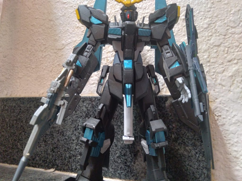 I added the light gray on the legs to break up the black. 