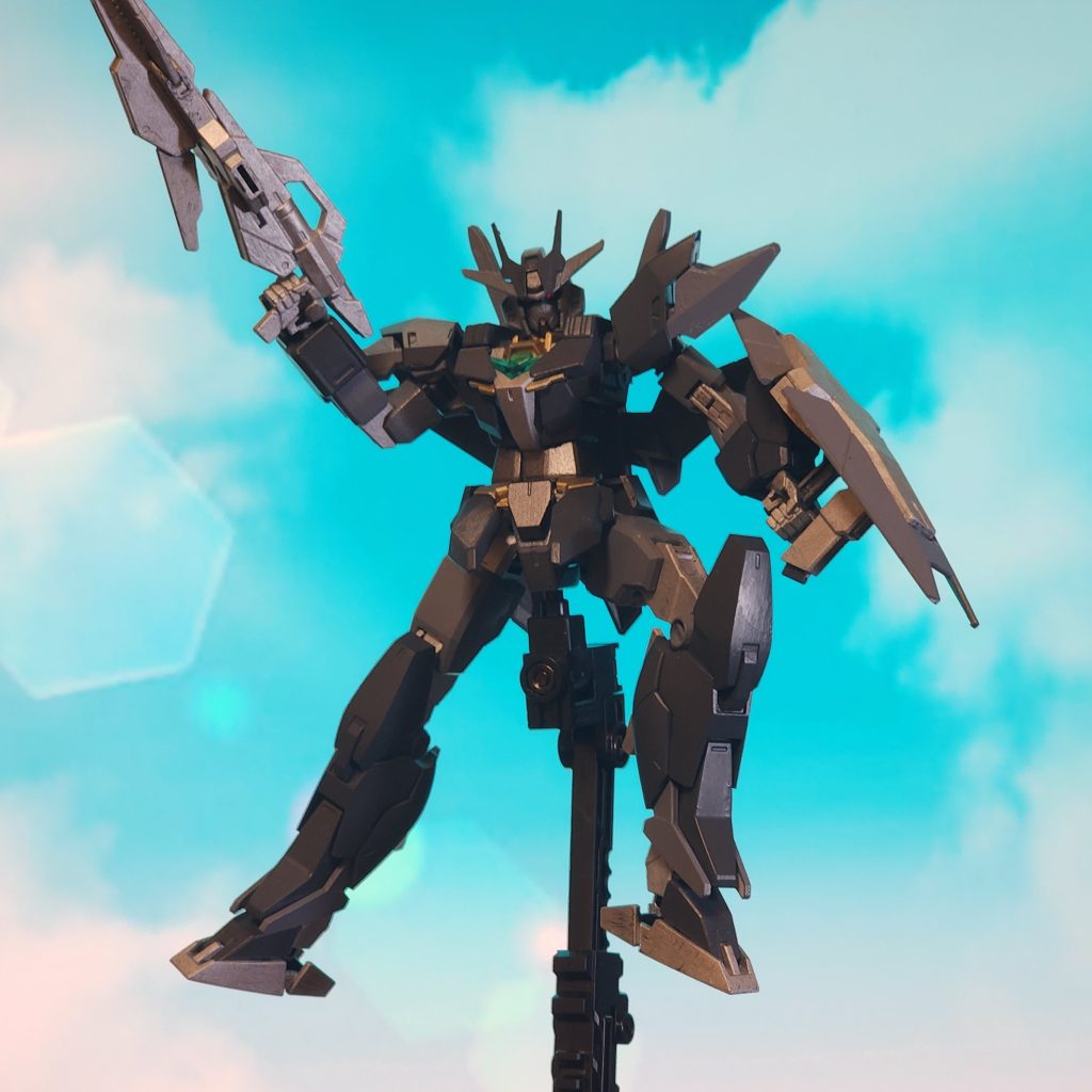 こっちはこっちでかっこいいのですがドッキングの度に塗装がハゲそうなので、コアガンダム形態で飾りますw