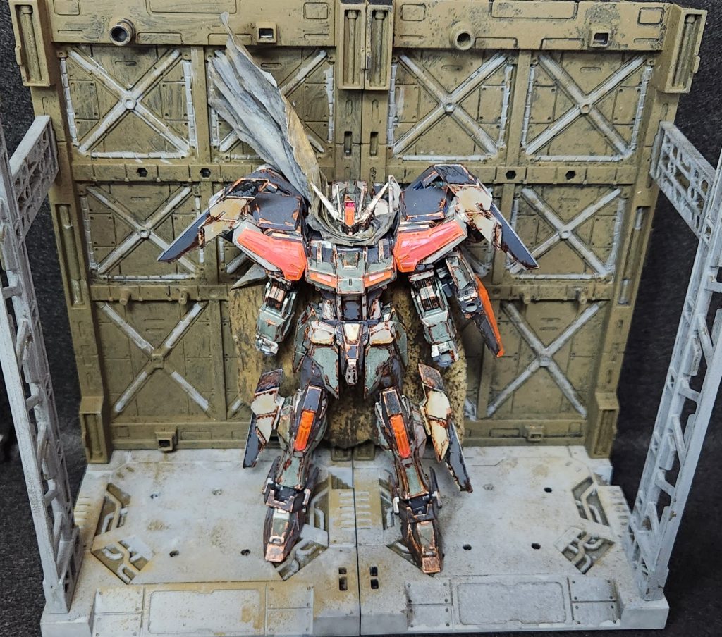 ビルドストライクエクシードギャラクシーにダブルオーライザーをバラしてGNドライブを両肩に引っ付けた、チョー簡単ミキシングです。