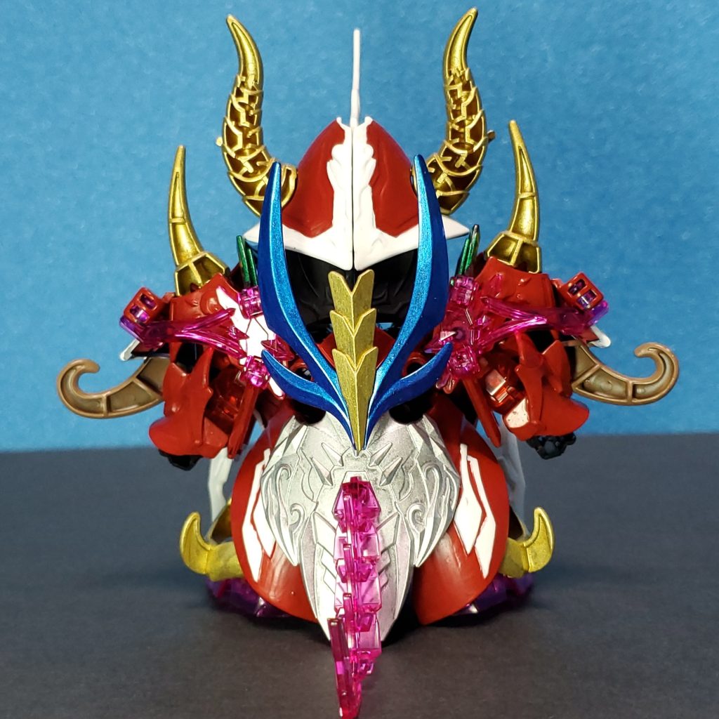 ウォーロックイージスのもとネタはサタンガンダム。さらにサタンガンダムはとある事情によりサンタガンダムとなったことがあるため、ウォーロックイージスにもサンタになってもらいました。