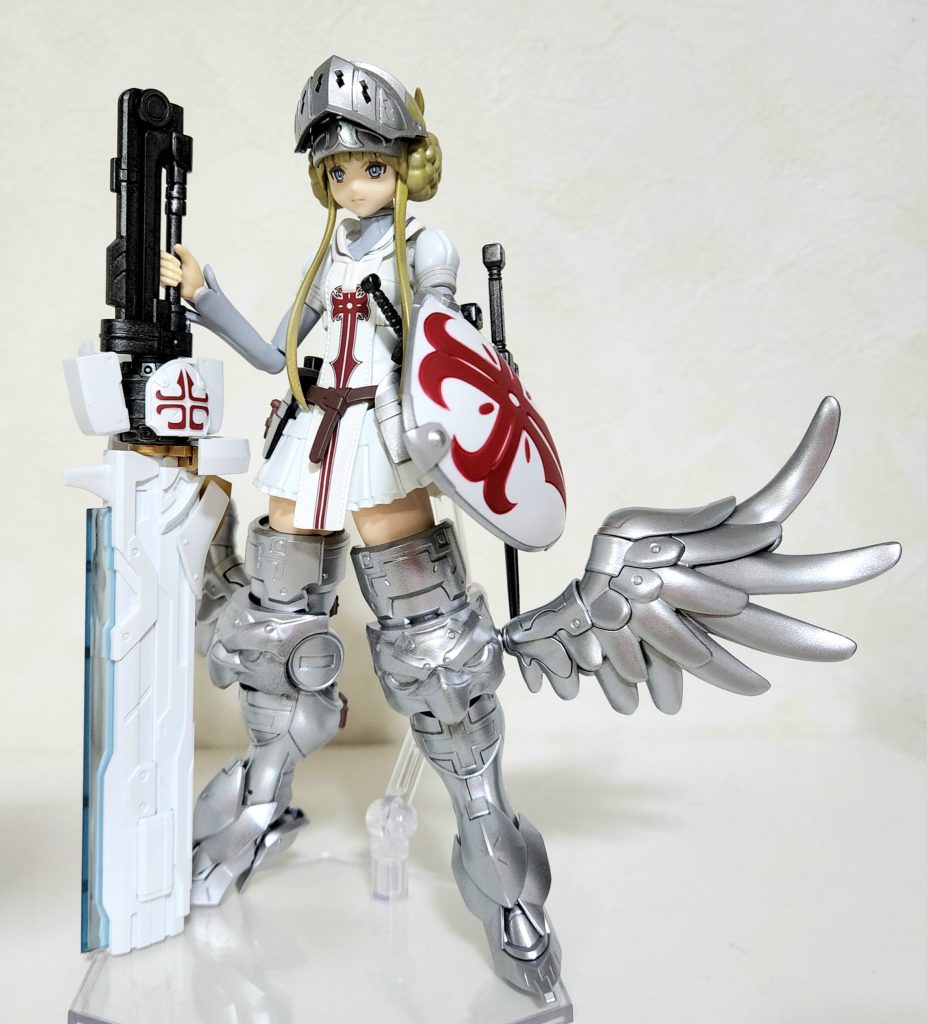 ガンプラじゃないけど、ユリゴッドバスター完成しました!メインカラーのブリュンヒルトホワイト、なかなか良いホワイトですね、νガンダムに使っても良さそうです。鎧はMr.カラー(ホワイトシルバー)髪はフレームアームズ・ガールカラー(プラチナブロンドベース、シャドウ)息抜きがてらに美プラもイイですね😊