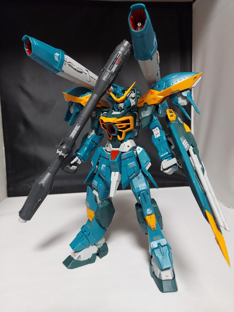 レイダーやフォビドゥンより先に発売されたカラミティですが初日人気で買えず・゜・(つД`)・゜・かなり長い間待ってました(泣)(なんど転売の高値のものを買うか迷ったか‥‥(-∀-`; ))