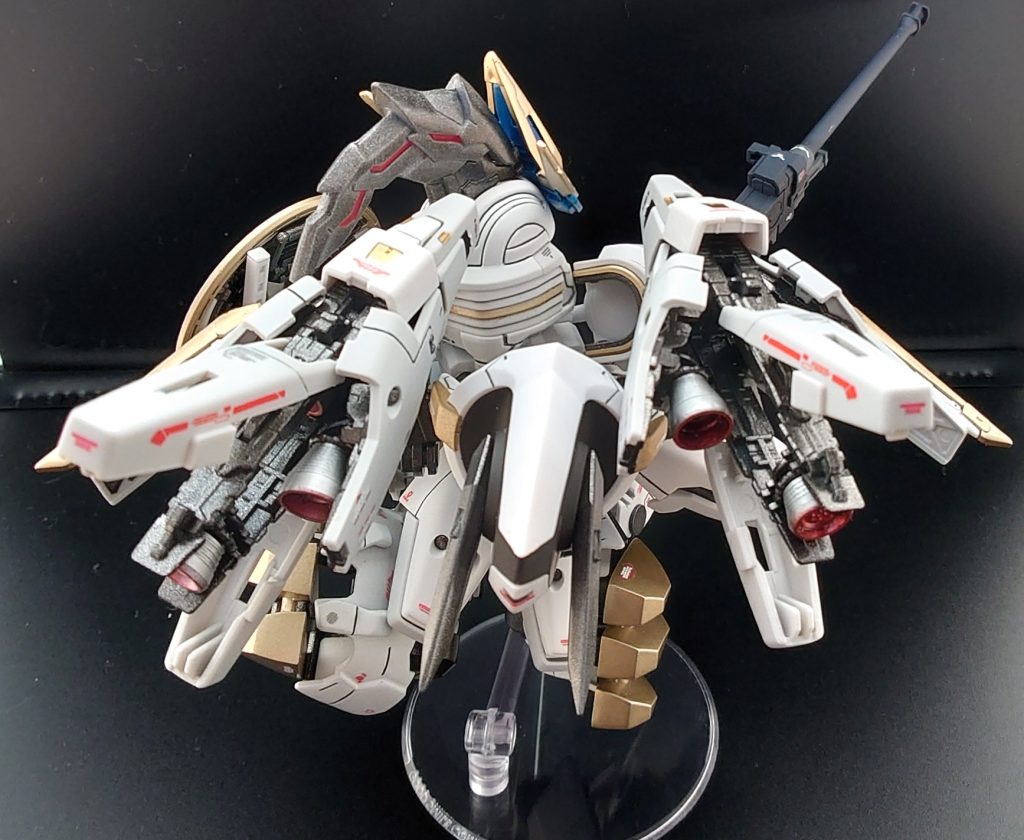 初めてのRGでしたが部品点数凄いですね……これ全塗装してる人ホントに尊敬します。