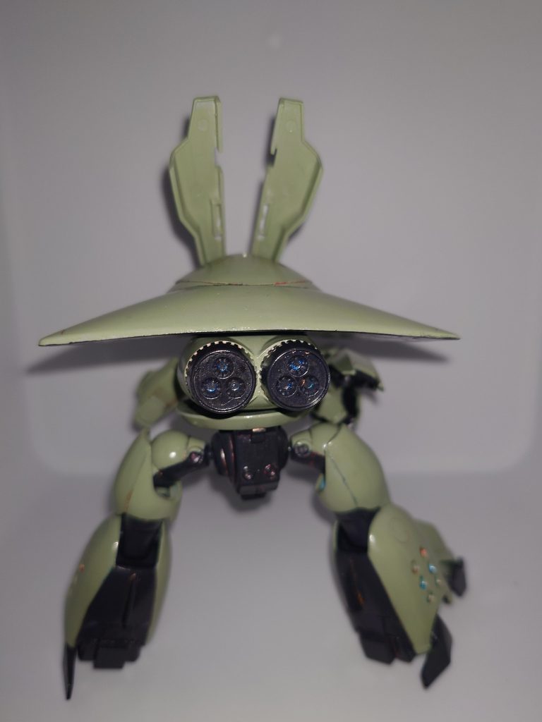 後ろターンXのように後ろからだと黒っぽく見えるようにしました