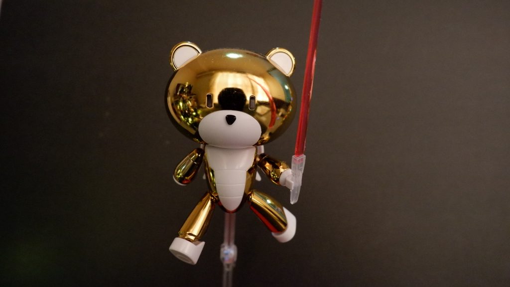 ビームサーベルを持たせてみたらキャンドルぽい