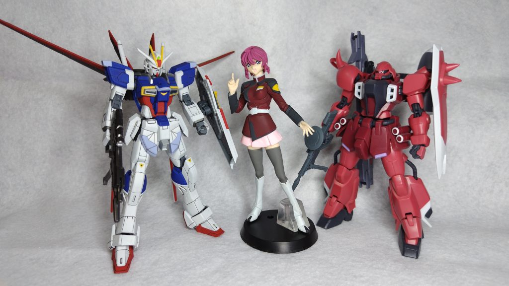 ルナマリア搭乗機がそろってしまいました。ザクウォーリアはロボット魂のものですが、スケールが合っているので並べてもおかしくありません。映画のゲルググはルナマリア搭乗しますよね… そう予測して予約注文しちゃいました。最後までご覧いただきありがとうございました。